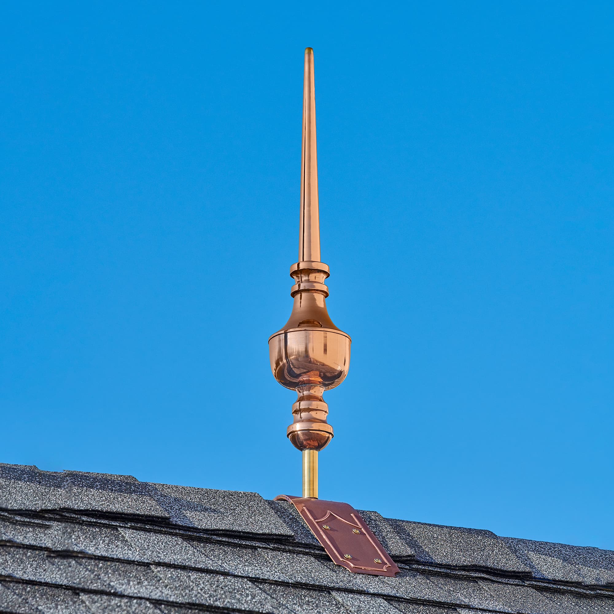 Victoria Copper Finial with Decorative Mount